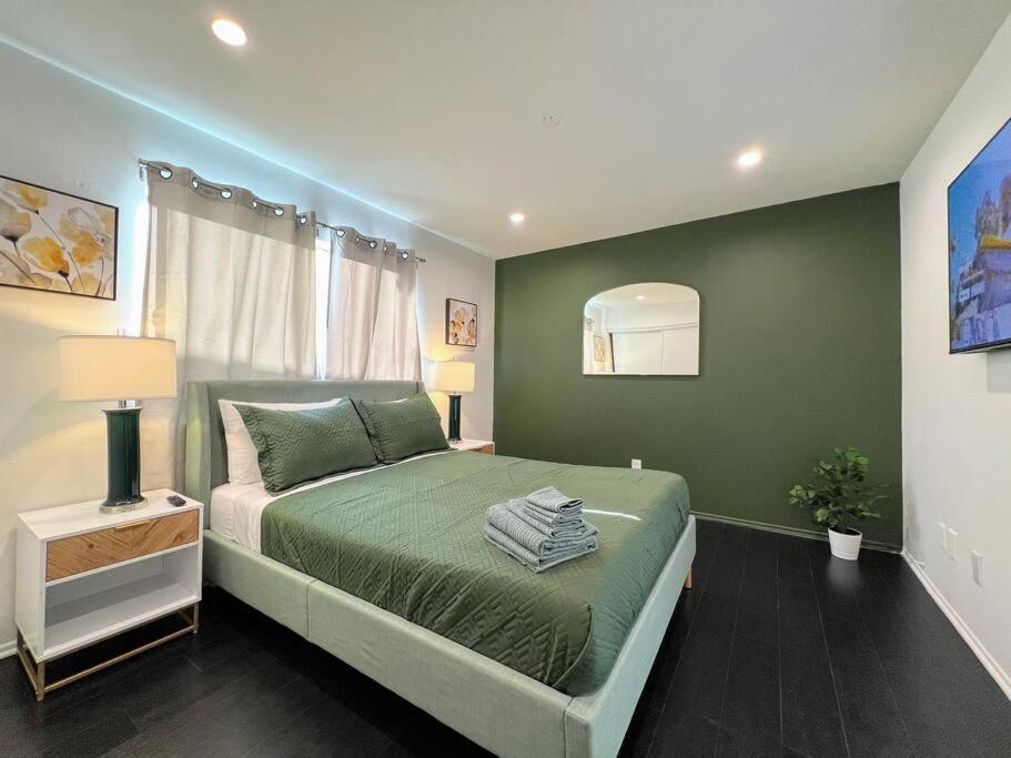 Hollywood Green Habitat Los Angeles Eksteriør billede