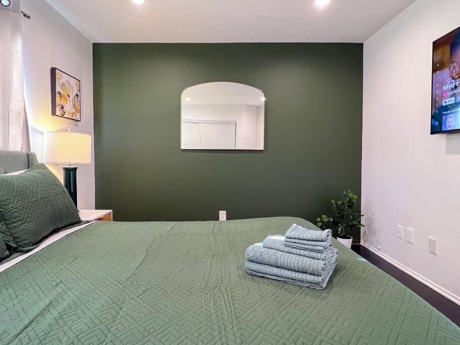 Hollywood Green Habitat Los Angeles Eksteriør billede